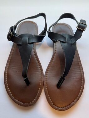 Black Thong Sandals